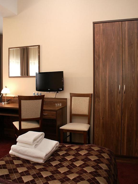 Hotel Belfort Łomża Pokoj fotografie